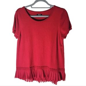 Apt.9 scoop neck short sleeve knitted top size large with pleated shirt tail hem